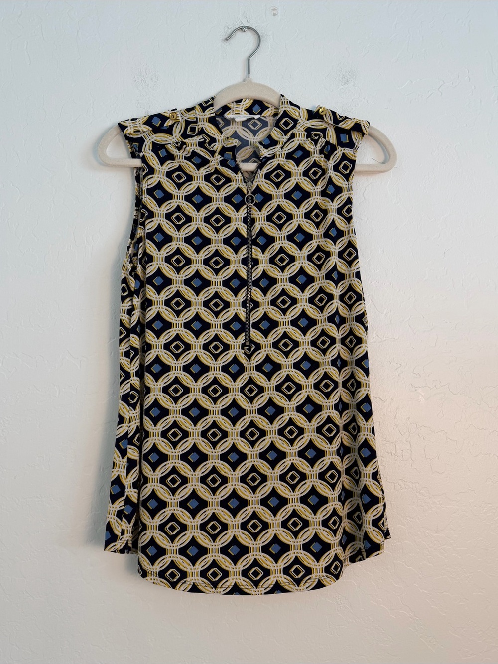Perseption Concept Womens Sz M Blouse Sleeveless Geometric Navy/Yellow Stretchy